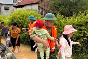 Đà Nẵng đề nghị giảm lãi suất cho người dân bị ảnh hưởng bởi mưa bão