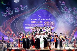 Người đẹp đến từ Hà Nội đoạt danh hiệu Hoa hậu Du lịch Dân tộc Việt Nam năm 2025