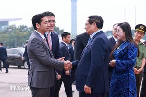 Thủ tướng và Phu nhân lên đường thăm, làm việc tại Kuwait, Algeria và Nam Phi