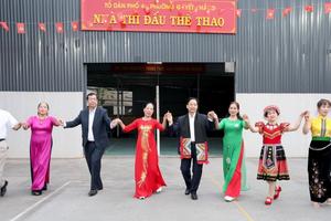 Bí thư Tỉnh ủy Sơn La dự Ngày hội Đại đoàn kết toàn dân tộc tại phường Tô Hiệu