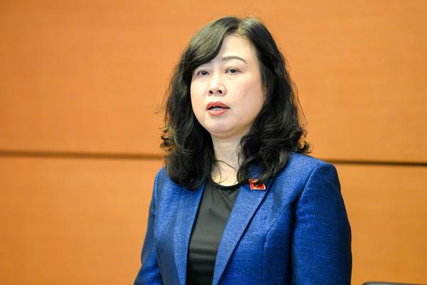 Bộ trưởng Bộ Y tế nói gì về đề xuất người nghèo mắc ung thư được hưởng BHYT 100%?