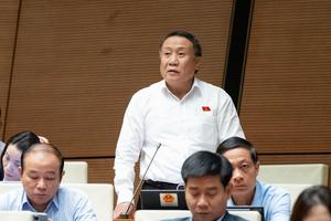 “Yêu cầu taxi trang bị ghế phù hợp cho trẻ em là hoàn toàn bất khả thi”