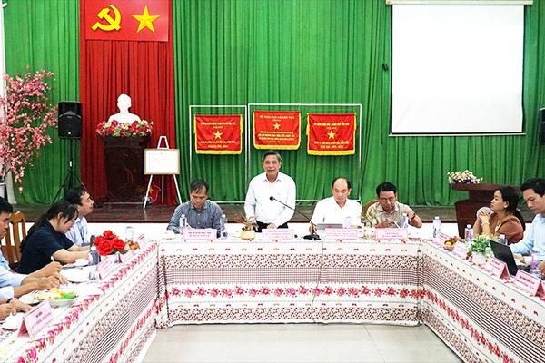 Phó Bí thư Thường trực Thành ủy Cần Thơ làm việc với các trường trên địa bàn