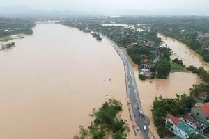 Phương tiện thuỷ bị tạm cấm lưu thông trên sông Hương