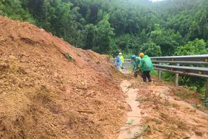 Lũ vượt mốc lịch sử, Đắk Lắk khẩn cấp bảo vệ an toàn cho người dân