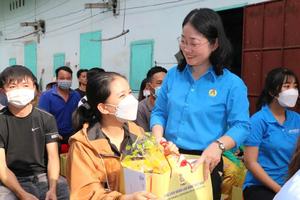Công đoàn chăm lo Tết cho 350.000 đoàn viên và người lao động khó khăn tại TP Hồ Chí Minh