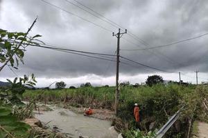 Khôi phục điện cho hơn 664.000 khách hàng vùng lũ