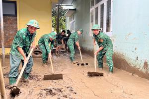Bộ đội Biên phòng nỗ lực ngày đêm hỗ trợ người dân giữa lũ dữ
