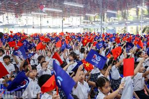 Bộ Chính trị: Sắp xếp trường mầm non, tiểu học, trạm y tế cấp xã hoàn thành trước 31/12