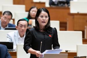 Đề nghị có học bổng, nhà ở công vụ cho giáo viên để “giữ người không chỉ bằng phụ cấp”