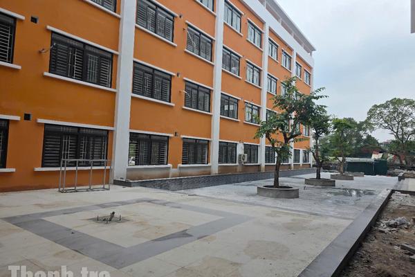 Hà Nội: Dự án xây dựng trường tiểu học kéo dài nhiều năm