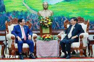 Thủ tướng Chính phủ Phạm Minh Chính hội kiến Tổng Bí thư, Chủ tịch nước Lào
