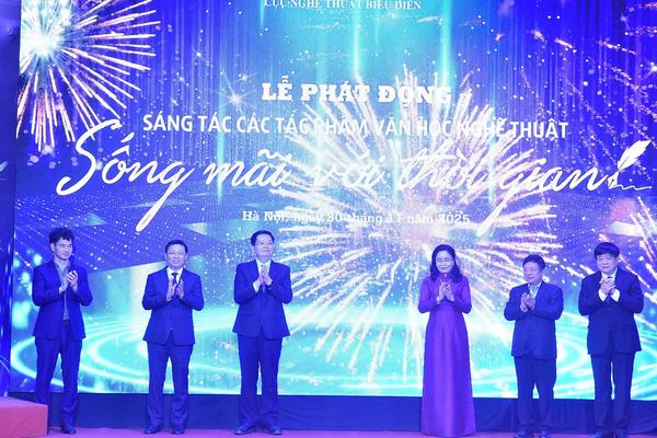 7 giải pháp trọng tâm xây dựng và phát triển văn học, nghệ thuật trong thời kỳ mới