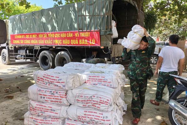 Đời sống cải thiện, nhưng không thể chủ quan trước dịch bệnh và thiên tai