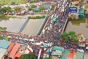 Hà Nội triển khai loạt giải pháp giảm ùn tắc giao thông