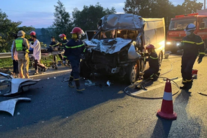 Khẩn trương làm rõ nguyên nhân và khắc phục hậu quả vụ tai nạn giao thông nghiêm trọng trên cao tốc Đà Nẵng - Quảng Ngãi