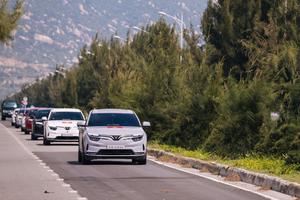 VinFast VF 8: SUV điện được chủ xe khen “đáng đồng tiền bát gạo”
