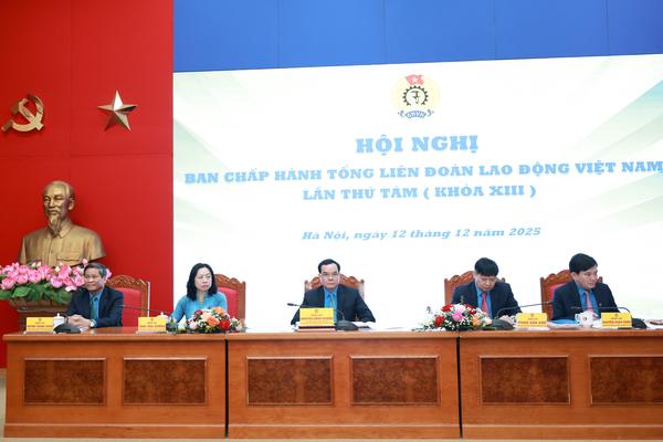 Phấn đấu phát triển ít nhất 1 triệu đoàn viên công đoàn trong năm 2026