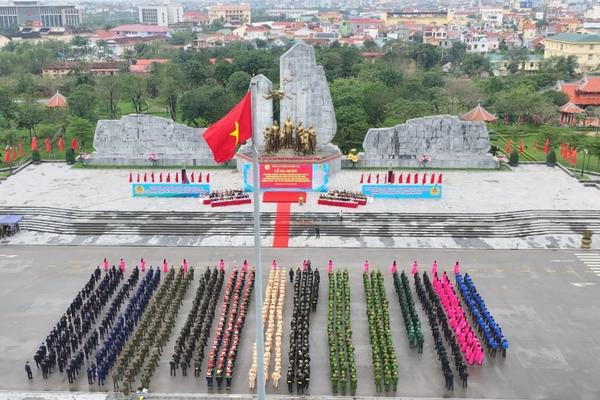Công an Quảng Trị ra quân bảo đảm an toàn tuyệt đối cho Đại hội XIV và Tết Nguyên đán Bính Ngọ