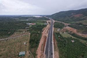 Dự án thành phần 3 cao tốc Khánh Hòa – Buôn Ma Thuột tăng tốc về đích