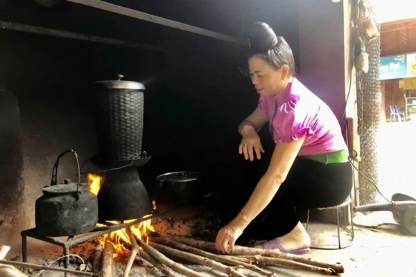 Tết trong bếp người Thái