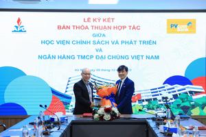 PVcomBank và Học viện Chính sách và Phát triển ký thỏa thuận hợp tác toàn diện, hỗ trợ phát triển nguồn nhân lực chất lượng cao