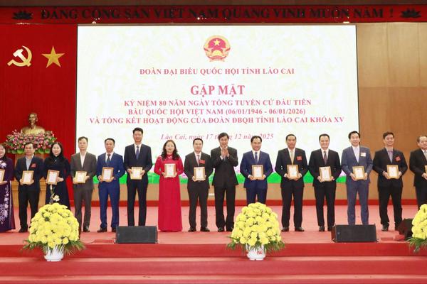 Đoàn đại biểu Quốc hội tỉnh Lào Cai tiếp tục khẳng định vai trò đại diện ý chí Nhân dân