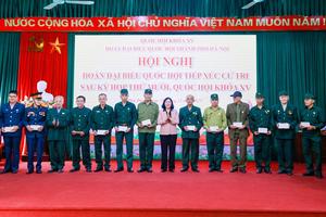 Chủ tịch UBTƯ MTTQ Việt Nam Bùi Thị Minh Hoài tiếp xúc cử tri Đơn vị bầu cử số 4, TP Hà Nội