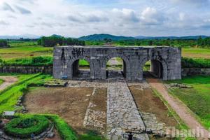 Thành nhà Hồ - khi đá hóa ký ức của một kinh đô