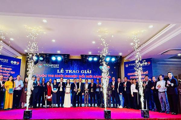 Hà Tĩnh: Trao giải Cuộc thi Khởi nghiệp đổi mới sáng tạo năm 2025