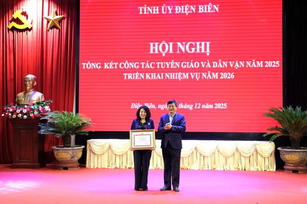 Điện Biên: Khen thưởng cá nhân có thành tích xuất sắc trong công tác tuyên giáo và dân vận