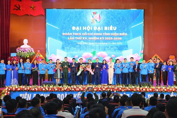 Xây dựng lớp thanh niên Điện Biên có đủ "trí lực, thể lực và nghị lực"