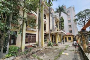 Bộ Tài chính cho biết vẫn còn gần 5.500 cơ sở nhà, đất chưa được xử lý