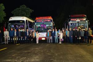 Than Khe Chàm tổ chức xe đưa, đón gần 500 người lao động về quê đón Tết Dương lịch 2026