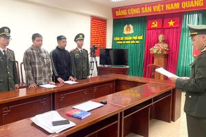 Công an TP Huế: Khởi tố 2 đối tượng về hành vi “Tàng trữ trái phép vũ khí quân dụng”