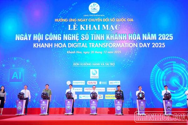 Hội thảo khoa học quốc gia: Động lực khoa học - công nghệ cho mục tiêu đưa Khánh Hòa trở thành cực tăng trưởng quốc gia
