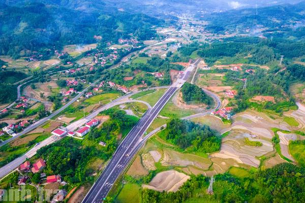 Chủ động “chặn từ gốc” tham nhũng trong quản lý đường bộ