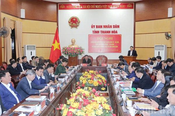 Mở “đường băng” 2026, Thanh Hóa phát động thi đua tạo đà bứt phá