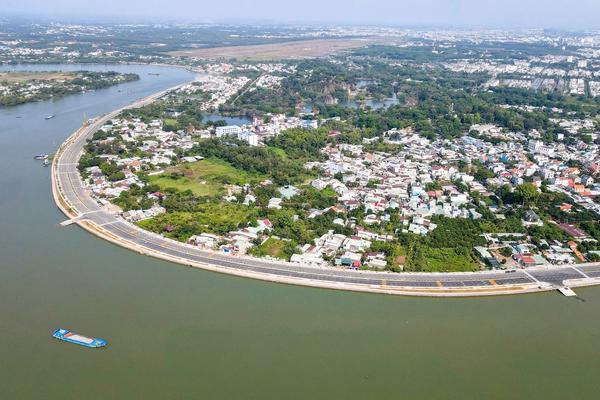 Sức sống mới hai bờ sông Đồng Nai