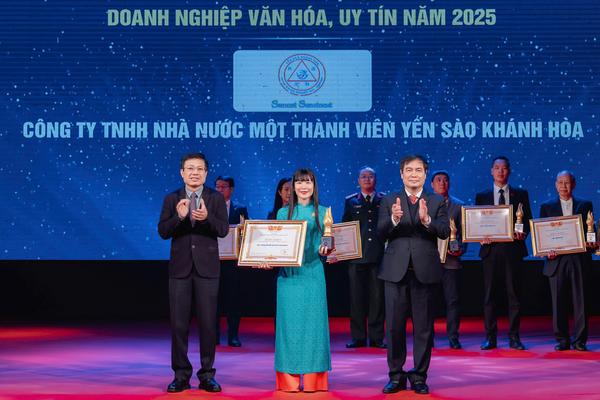 Yến sào Khánh Hòa được vinh danh Top 20 doanh nghiệp văn hóa, uy tín năm 2025