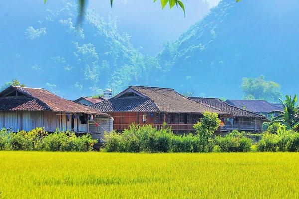 Yên bình Quỳnh Sơn - Ngôi làng du lịch tốt nhất thế giới