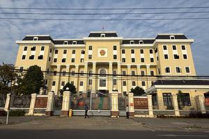 Vụ tòa công nhận giấy mua bán đất nông nghiệp viết tay: Mòn mỏi chờ thi hành án