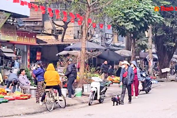 A lô Thanh tra số 3/2026: Chợ cóc giữa lòng Hà Nội: Lập lại trật tự và bài toán thuế