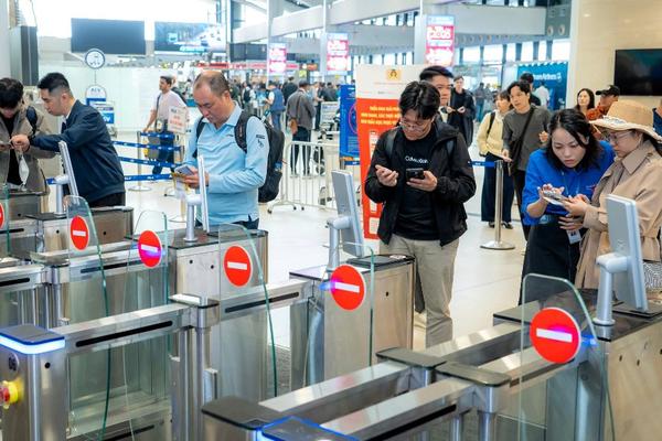 Cục trưởng Cục Hàng không Việt Nam được quyền phạt tiền đến 100 triệu đồng