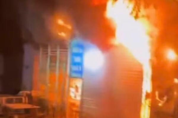 Bộ Công an gửi Thư khen vụ cứu 11 người dân thoát khỏi đám cháy khi đang ngủ say