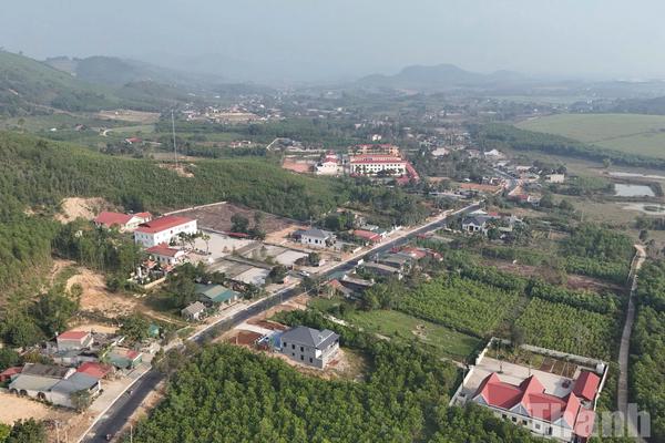 Niềm vui đường mới trong những ngày giáp Tết ở vùng Tây Nam Thanh Hóa