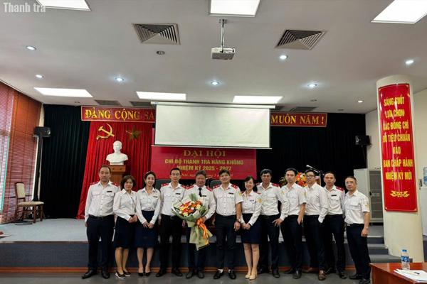 Học tập và làm theo Bác gắn với thực hiện Nghị quyết Đại hội Đảng các cấp và Đại hội XIV của Đảng