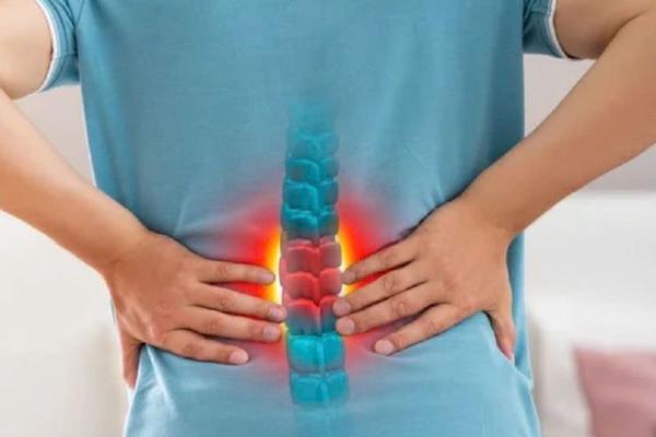 Thoát vị đĩa đệm ở người trẻ, chớ chủ quan