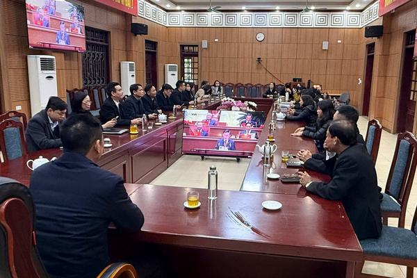 Cán bộ, đảng viên TAND tỉnh Lào Cai bày tỏ sự tin tưởng sâu sắc vào thành công Đại hội lần thứ XIV của Đảng