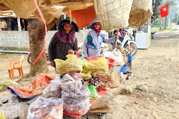 Quảng Trị: Tháng Chạp không men say ở Vùng Kho